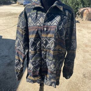 Men’s vintage button up shirt